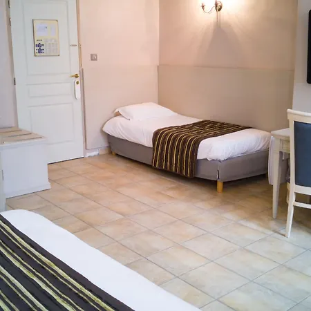 Artea Aix Centre Hotel 3*