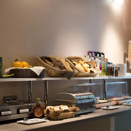 Artea Aix Centre Hotel 3*