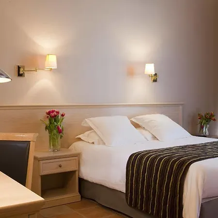 Artea Aix Centre 3*
