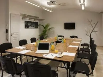 Artea Aix Centre Hotel 3*