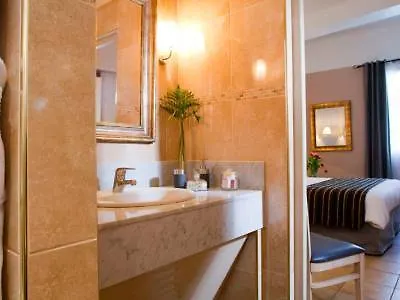 Artea Aix Centre Hotel 3*